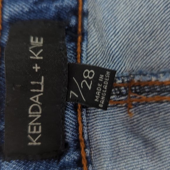 KENDALL & KYLIE High Waist Blue Jean Denim Shorts, The Icon Short, Cut Offs - Picture 8 of 9